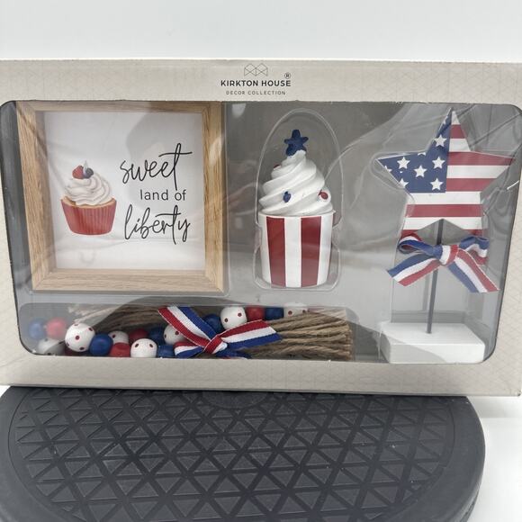 Kirkton House Fourth Of July Mini Tier Tray Display Set - Picture 1 of 3
